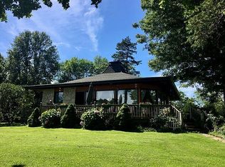 210 Lake St, Rouses Pt, NY 12979