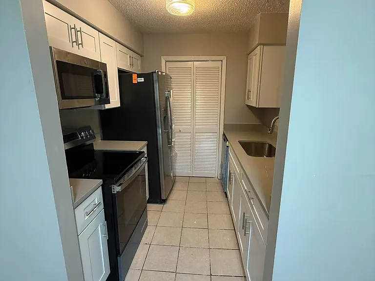 11024 Harrowfield Rd — Photo 3