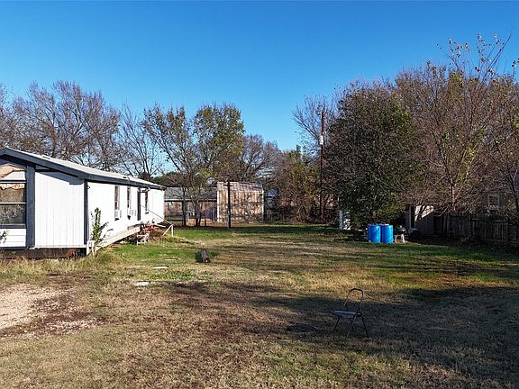 2nd image of 214 Pearson Ln