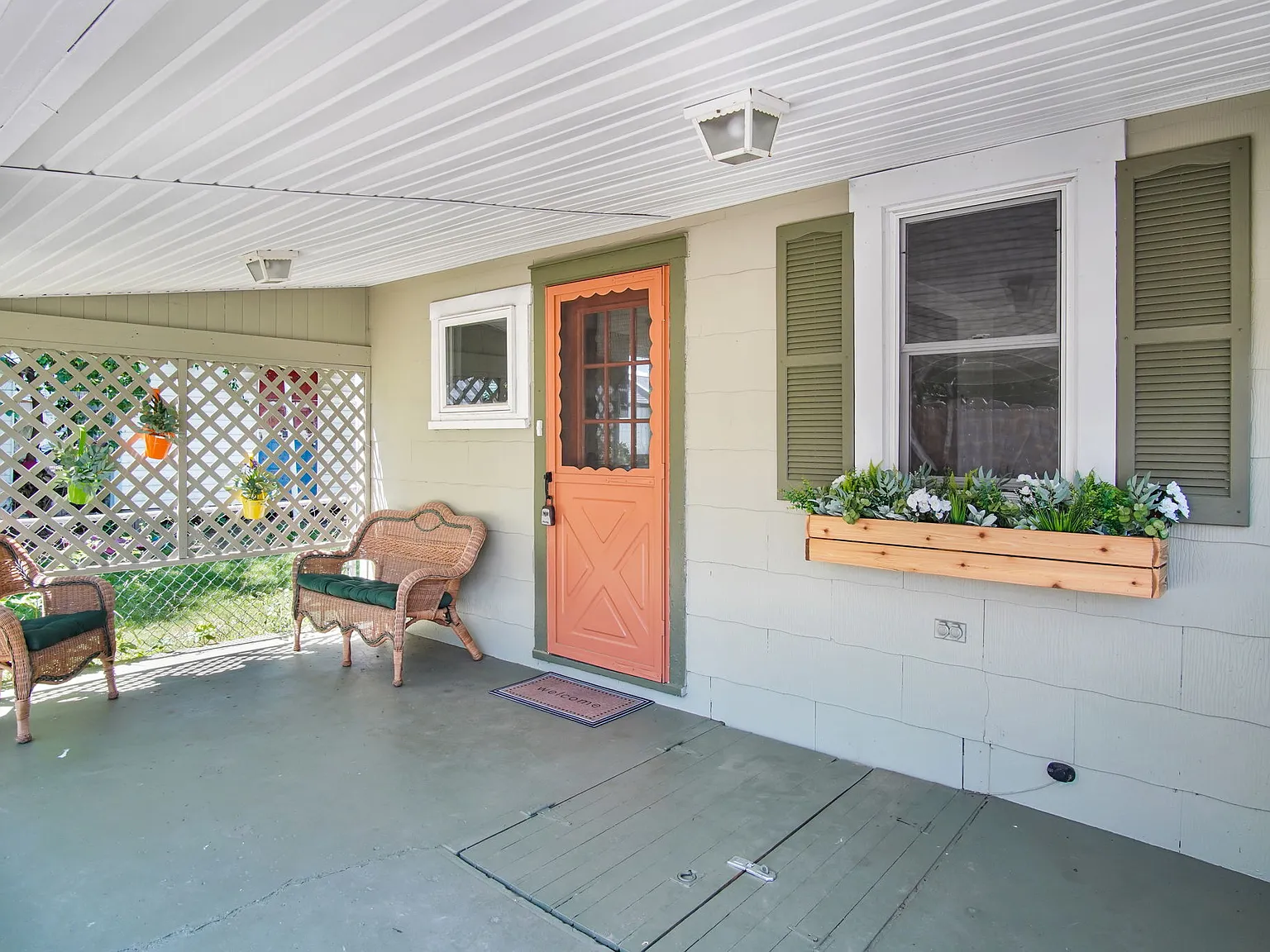 1 bed, 810 sqft, $1,150 — Photo 3
