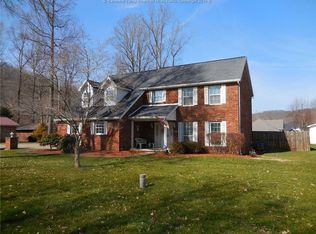 128 Poplar Point Ests, Poca, WV 25159