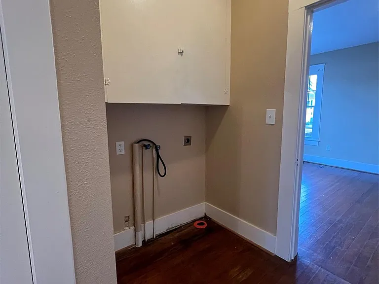 1328 Ursuline St — Photo 32