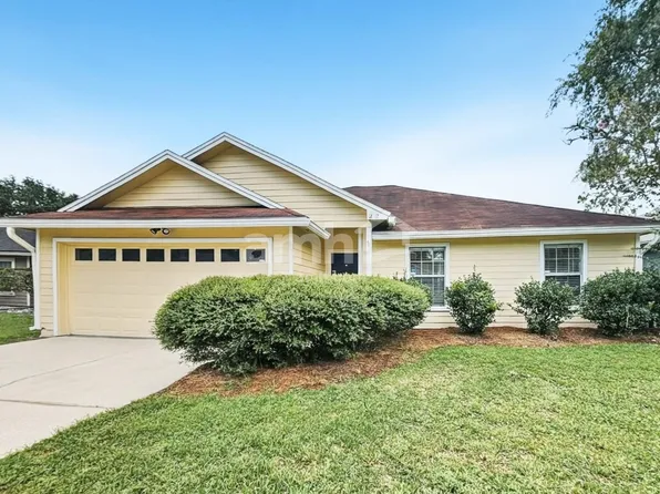 12612 N Ashglen Dr, Jacksonville, FL 32224