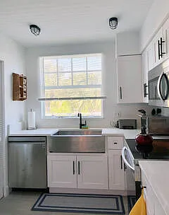 606 Mainsail Cir — Photo 8