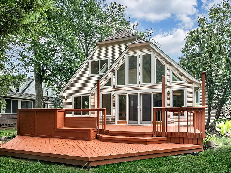 384 Owen Ave — Photo 34