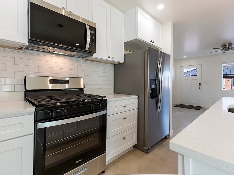 1423 N Venice Ave #K — Photo 13