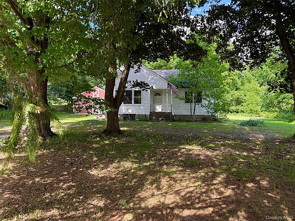 4th image of 109 Shenandoah Road