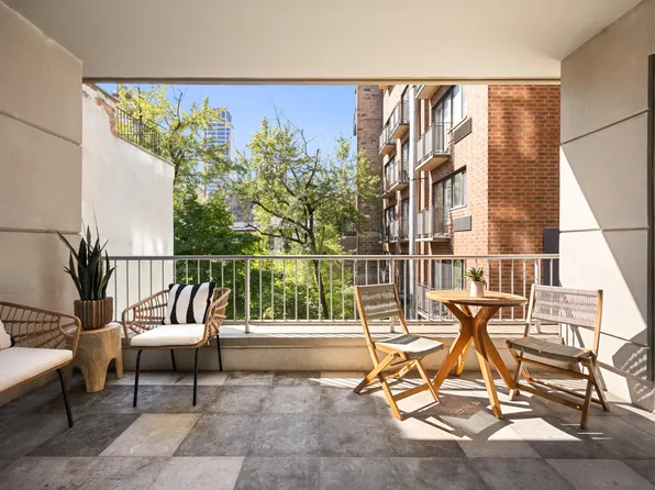 132 East 30th Street image 4 of 15