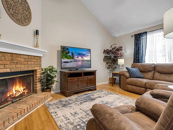 4th image of 1150 Copper Creek Dr