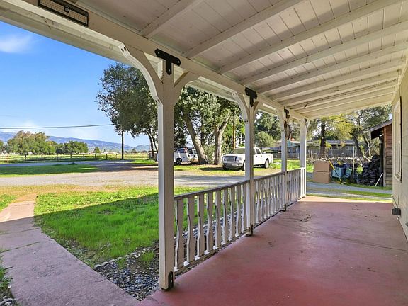 5th image of 13805 Colony Ave
