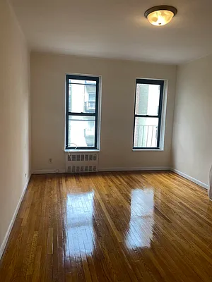 Rented by RV Realty | media 2