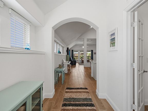 5th image of 1309 Mill Pl