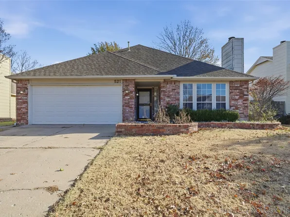 521 S Kalanchoe Ave, Broken Arrow, OK 74012