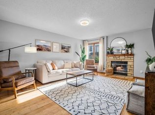 1207 Cambria Ct, Iowa City, IA 52246