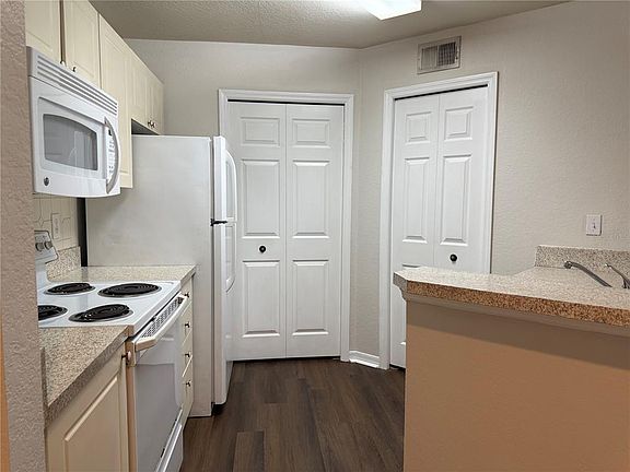 4th image of 4201 Woodstorks Walk Way Unit 3106