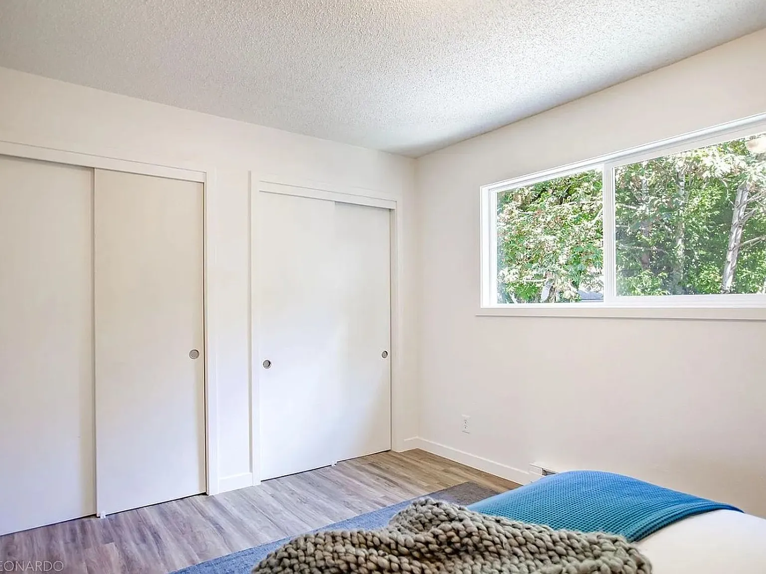 Stunning Views overlooking Oregon City- 1 Bedroom/1Bath — Photo 2