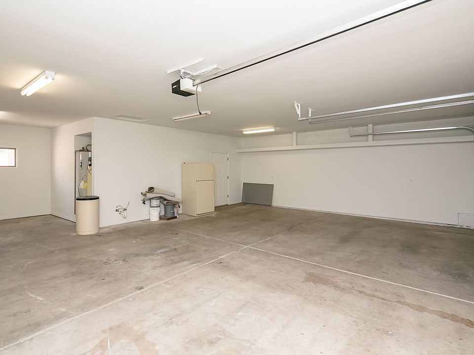 1st image of 4010 Azul Dr