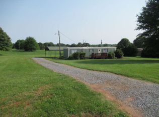 3487 Avery Rd, Lincolnton, NC 28092