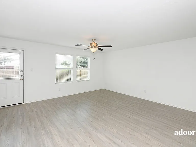 1208 Grace Park Rd — Photo 12