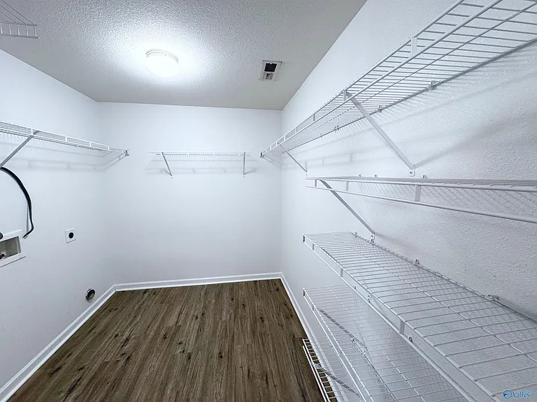 202 Sagebrook Dr — Photo 24