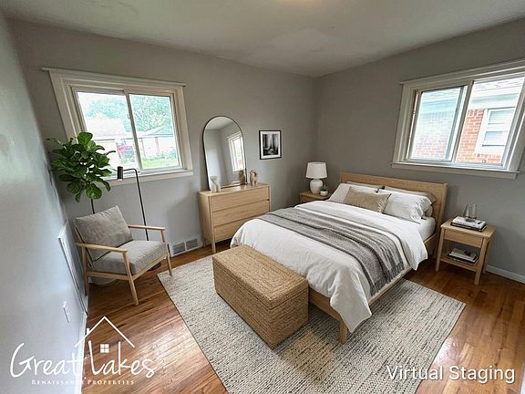4th image of 17005 Bell Ave