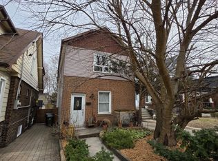 409 Woodbine Ave, Toronto, ON M4L 3P7