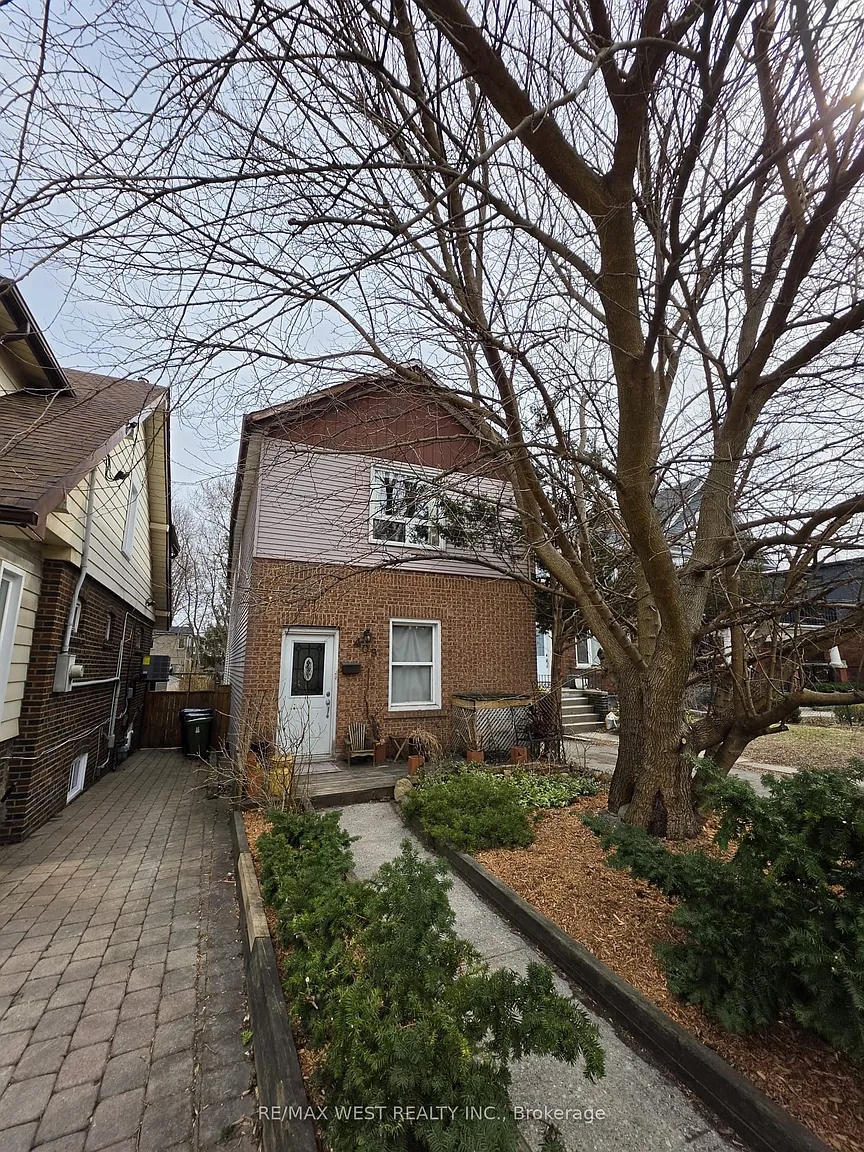 409 Woodbine Ave photo 1