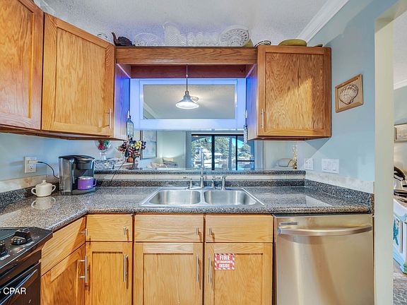 5th image of 8730 Thomas Dr Unit 104