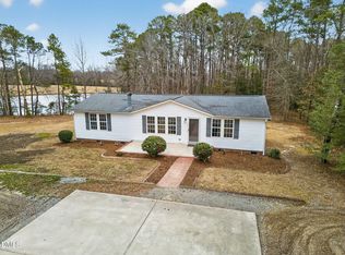 154 Hickory Tree Ln, Angier, NC 27501