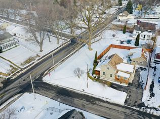 333 Denise Rd, Rochester, NY 14612