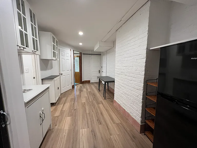 6354 N Paulina St #BASEMENT — Photo 9
