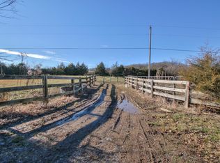 1075 Whiteside Hill Rd, Wartrace, TN 37183