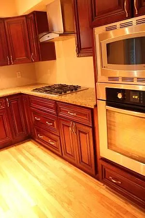 Kitchen Wall Oven Cooktop - 13493 Higgs Ct