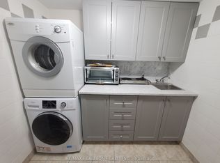 35 Lodgeway Dr, Vaughan, ON L6A3S6