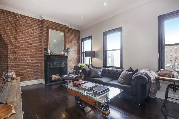 Sold by Compass | media 11