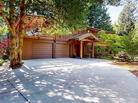2nd image of 8115 Redrooffs Rd