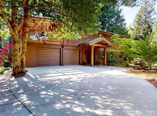 8115 Redrooffs Rd, Sunshine Coast, BC V7Z1C7