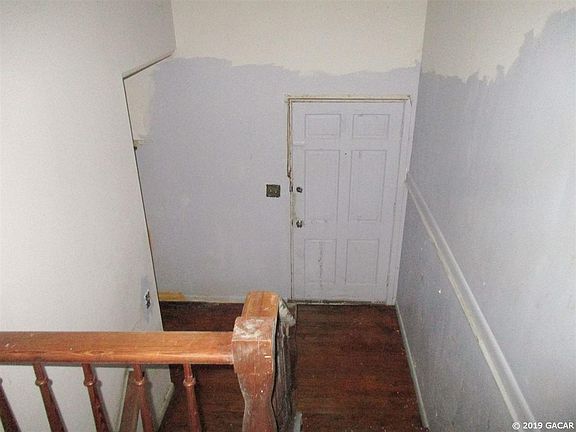 5th image of 3415 NW 10th Ave