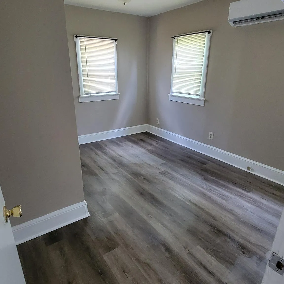 2 bed, 610 sqft, $1,600 — Photo 3