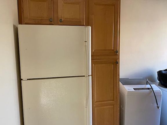 5th image of 26139 Langston Ave #2
