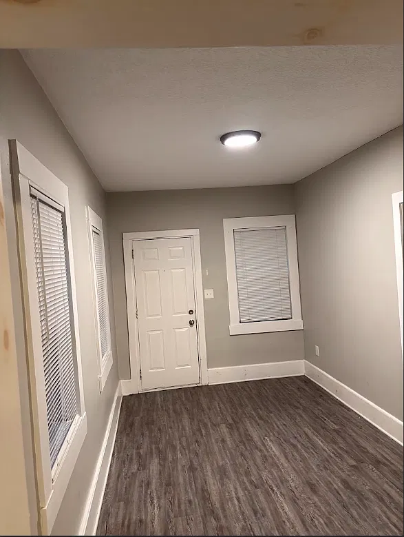 2 bed, 1450 sqft, $1,100 — Photo 4