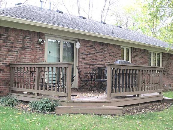 3rd image of 404 La Reforma Dr