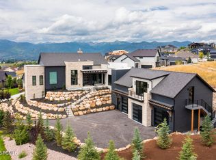 3300 E Lindsay Spring Cir, Heber, UT 84032