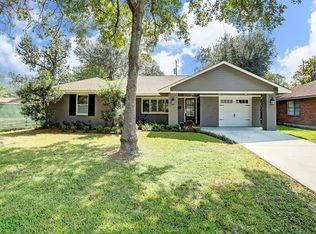 2119 Cheshire Ln, Houston, TX 77018