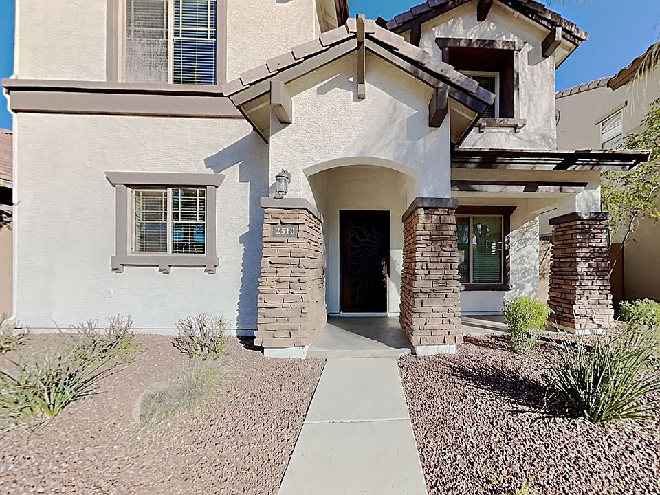 1st image of 2510 E Vermont Dr