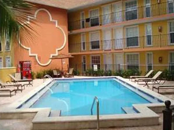 3245 Virginia St APT 57, Miami, FL 33133