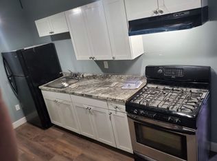 200 Whittenton St FLOOR 2, Taunton, MA 02780