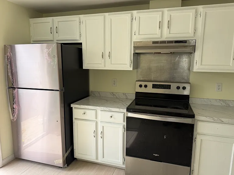 44 Morris St #A — Photo 6