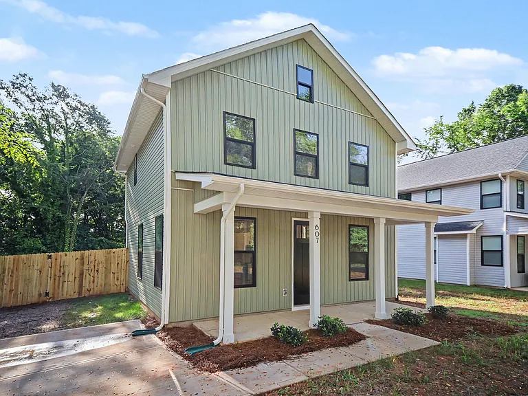 607 Legrand St — Photo 4