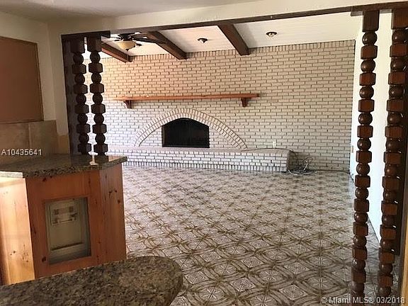 4th image of 15940 W Troon Cir